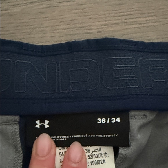 under Armour pants - Picture 2 of 5